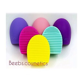 cleaning brush eggs