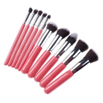 foundation blending brushes